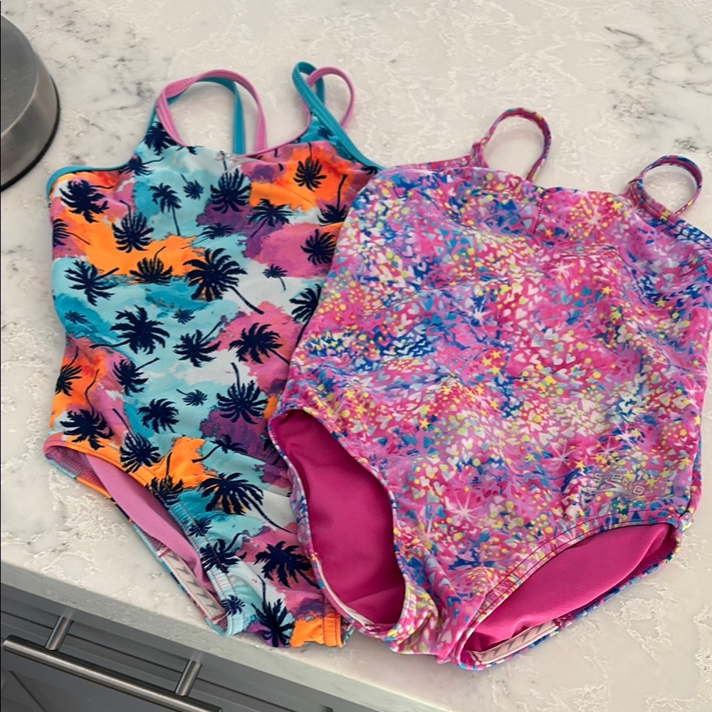 Speedo XS swimsuits